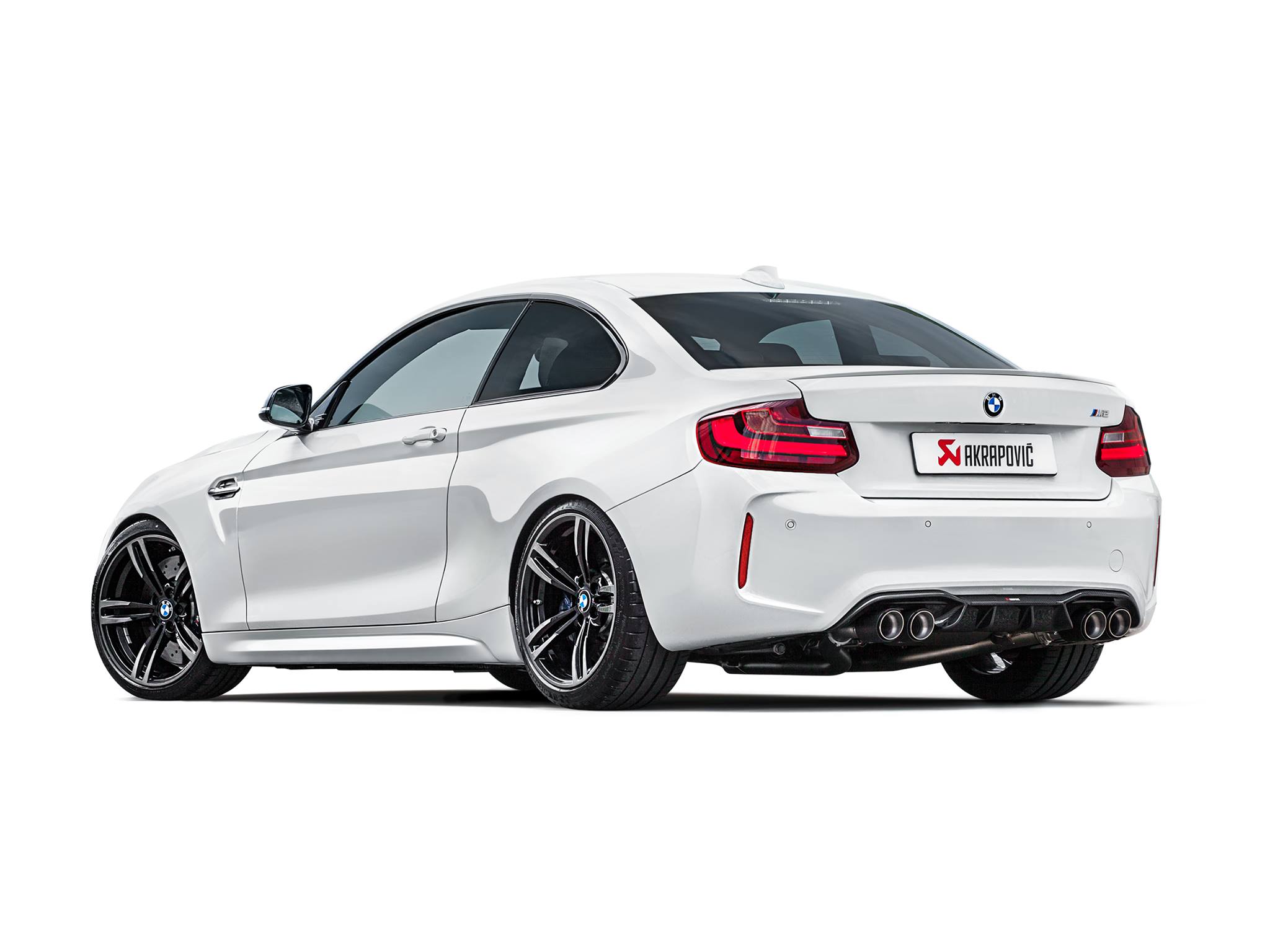 Nuovo impianto di scarico per BMW M2 – Guarda il video di presentazione Akrapovič