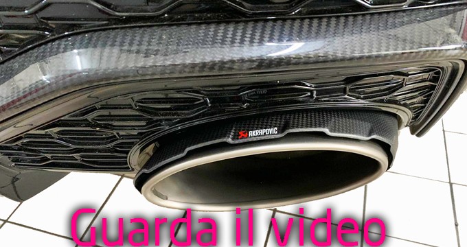 Ascolta il ruggito Akrapovic! L’impianto Evolution Line montato su Audi RS Q8!
