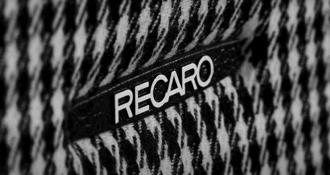 Sedili RECARO linea CLASSIC: uno stile d’altri tempi!