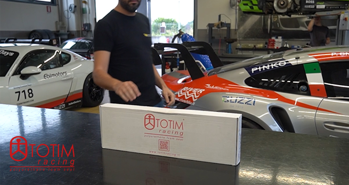 Totim Racing: l’inserto in poliuretano che personalizza la seduta del pilota.